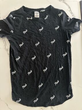 Victoria's Secret Pink grey Tee with White Script Logos
